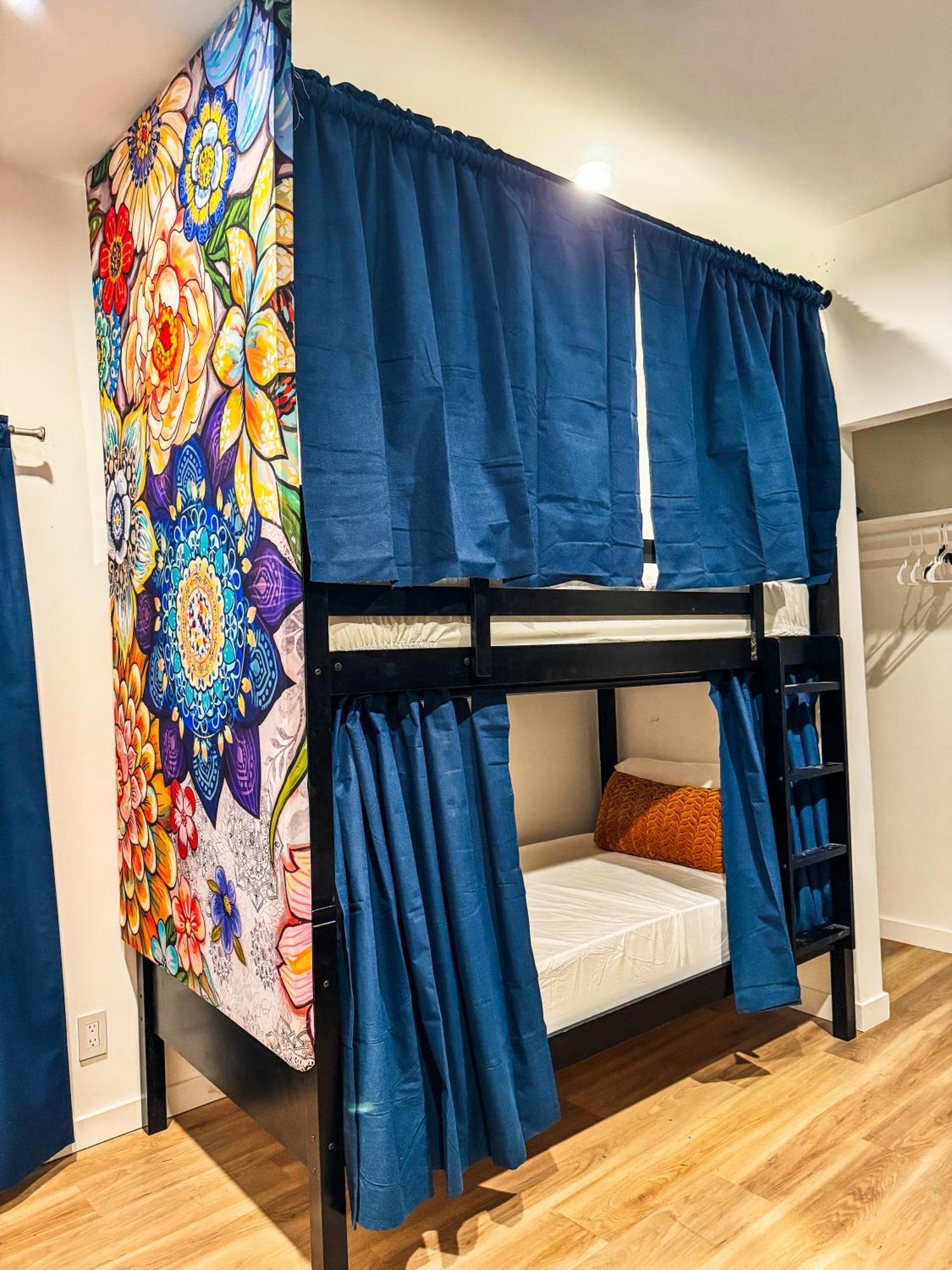 Echo Zen Hostel Los Angeles Ngoại thất bức ảnh