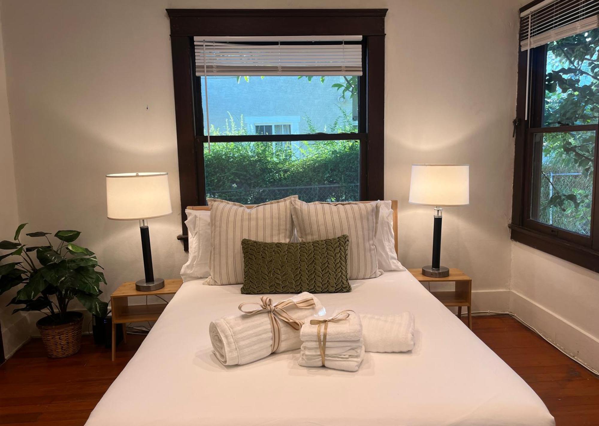 Echo Zen Hostel Los Angeles Ngoại thất bức ảnh